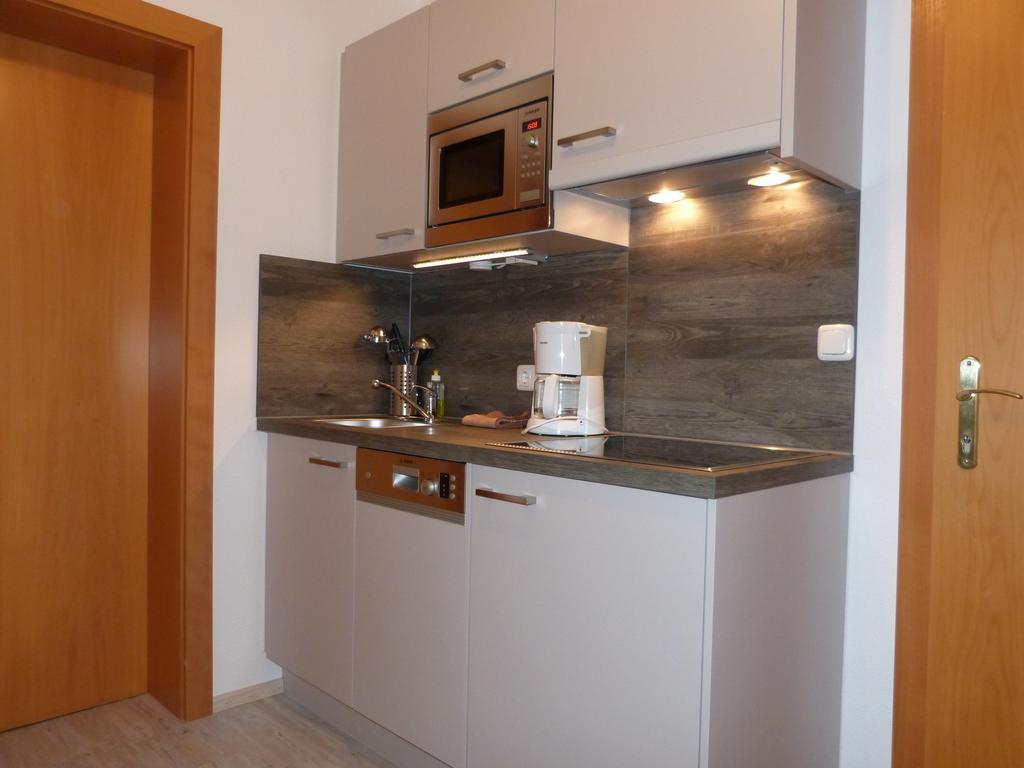 Appartements Alpenland Lermoos Exterior photo