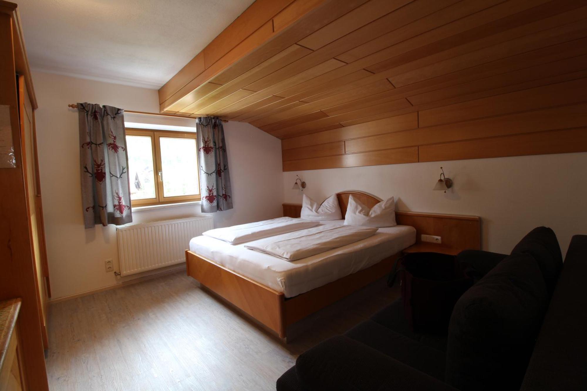 Appartements Alpenland Lermoos Exterior photo
