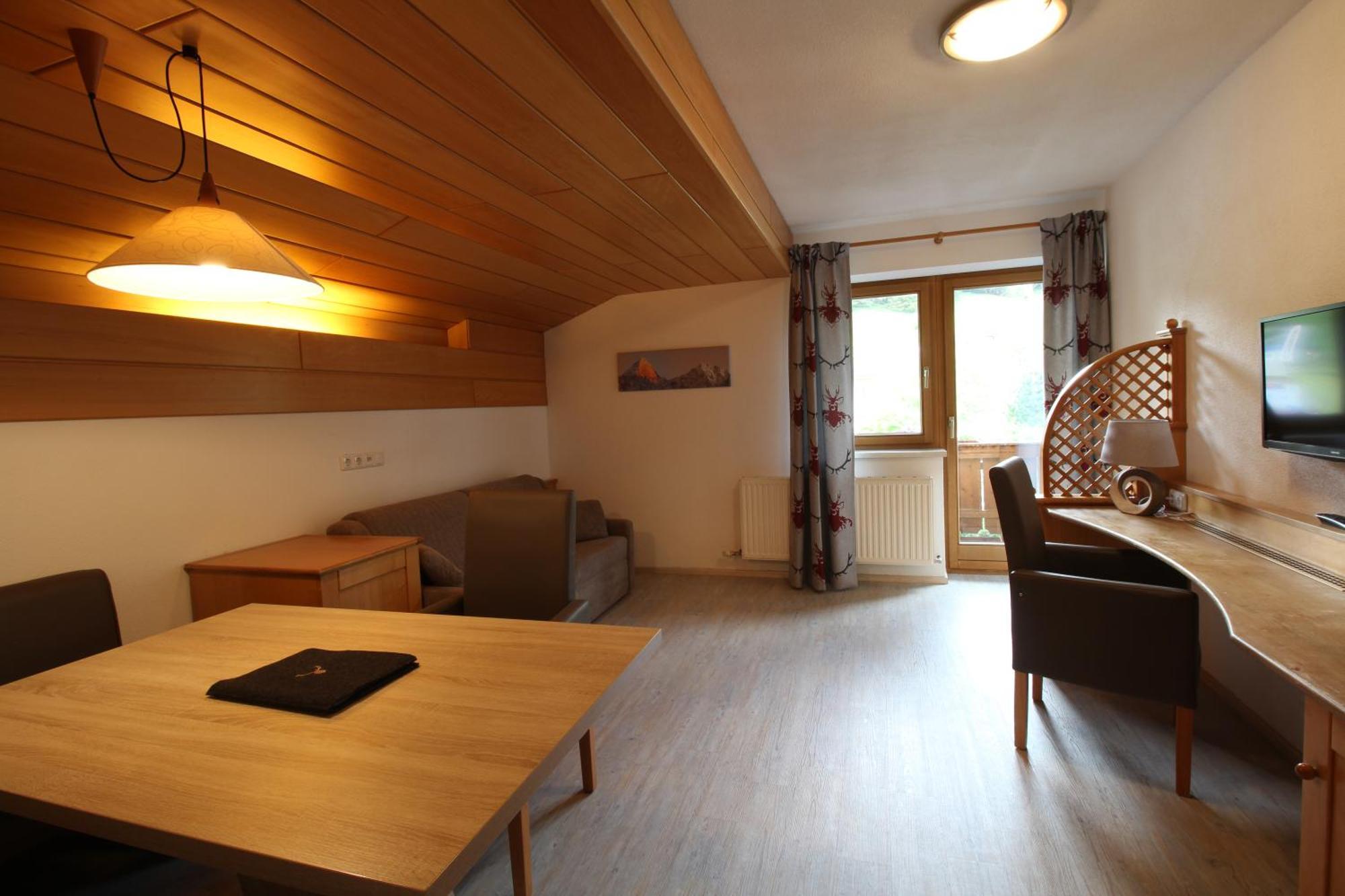 Appartements Alpenland Lermoos Exterior photo