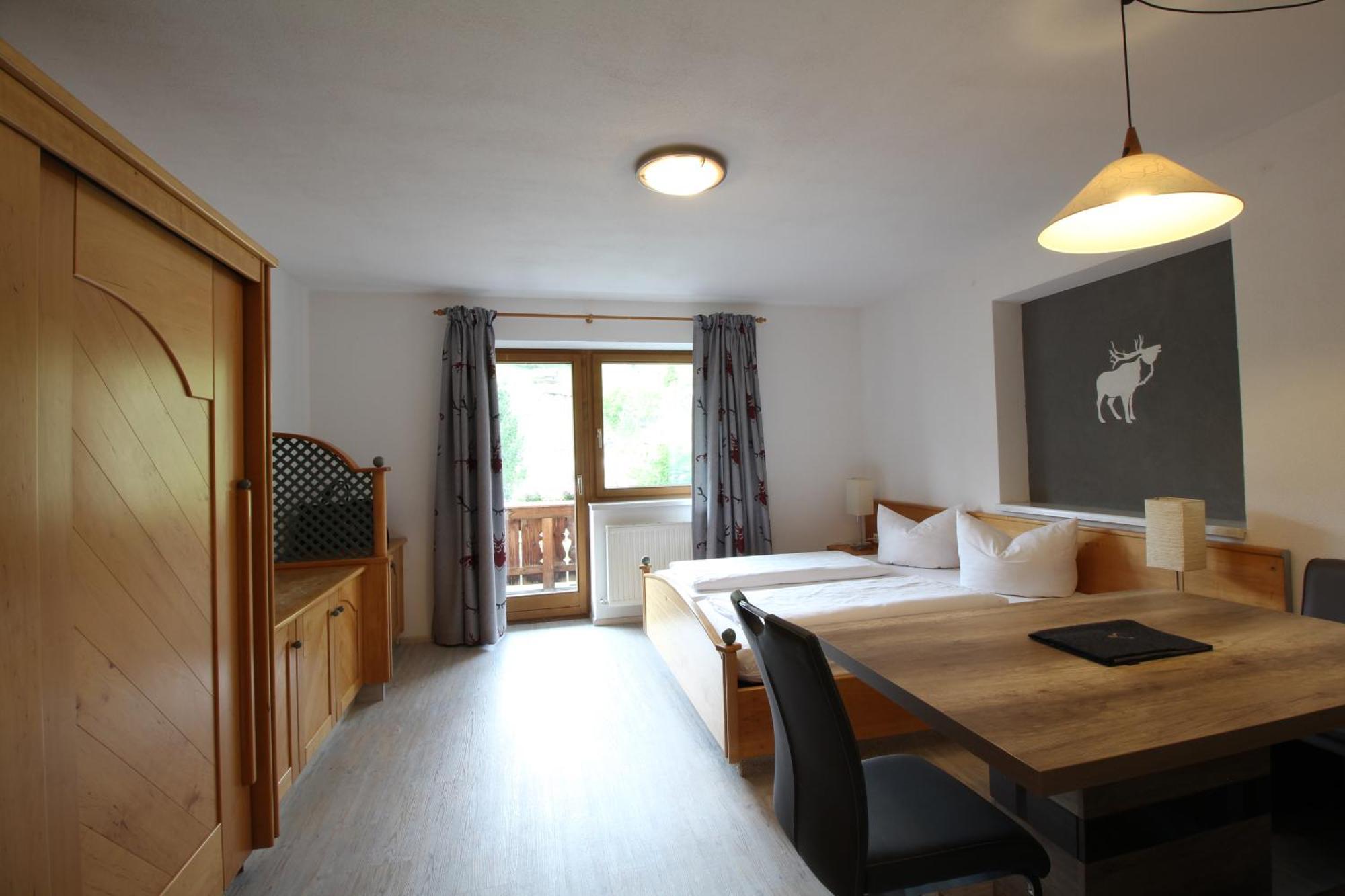 Appartements Alpenland Lermoos Exterior photo