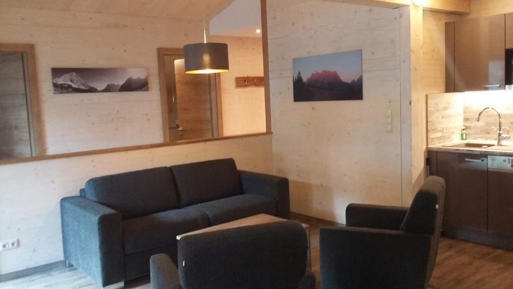 Appartements Alpenland Lermoos Room photo